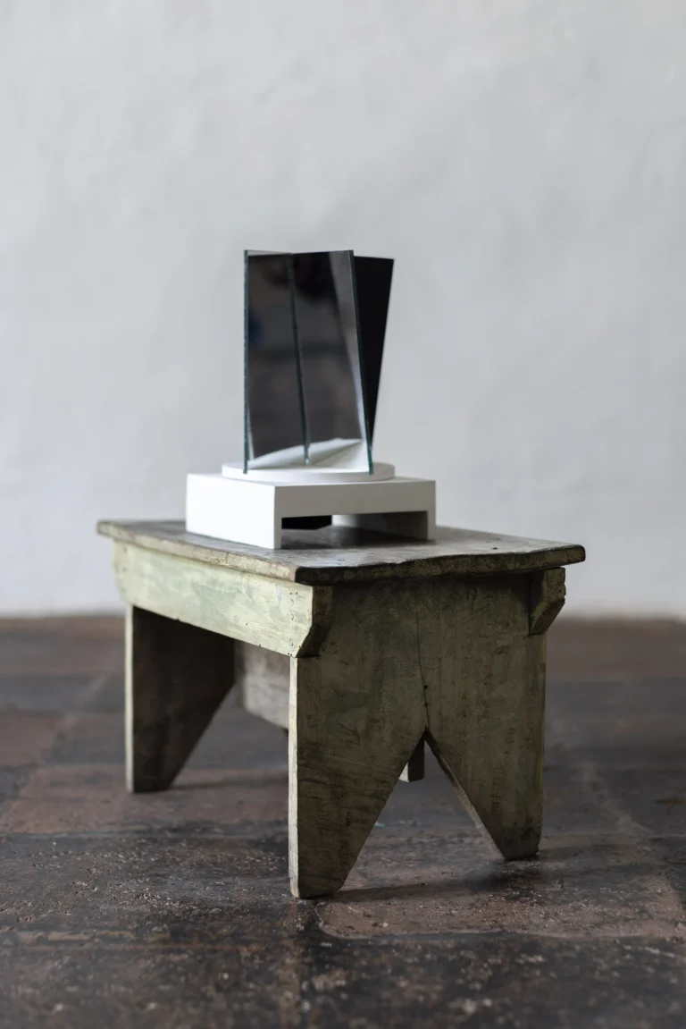 Turns and Collapses of a Convent’s Turn